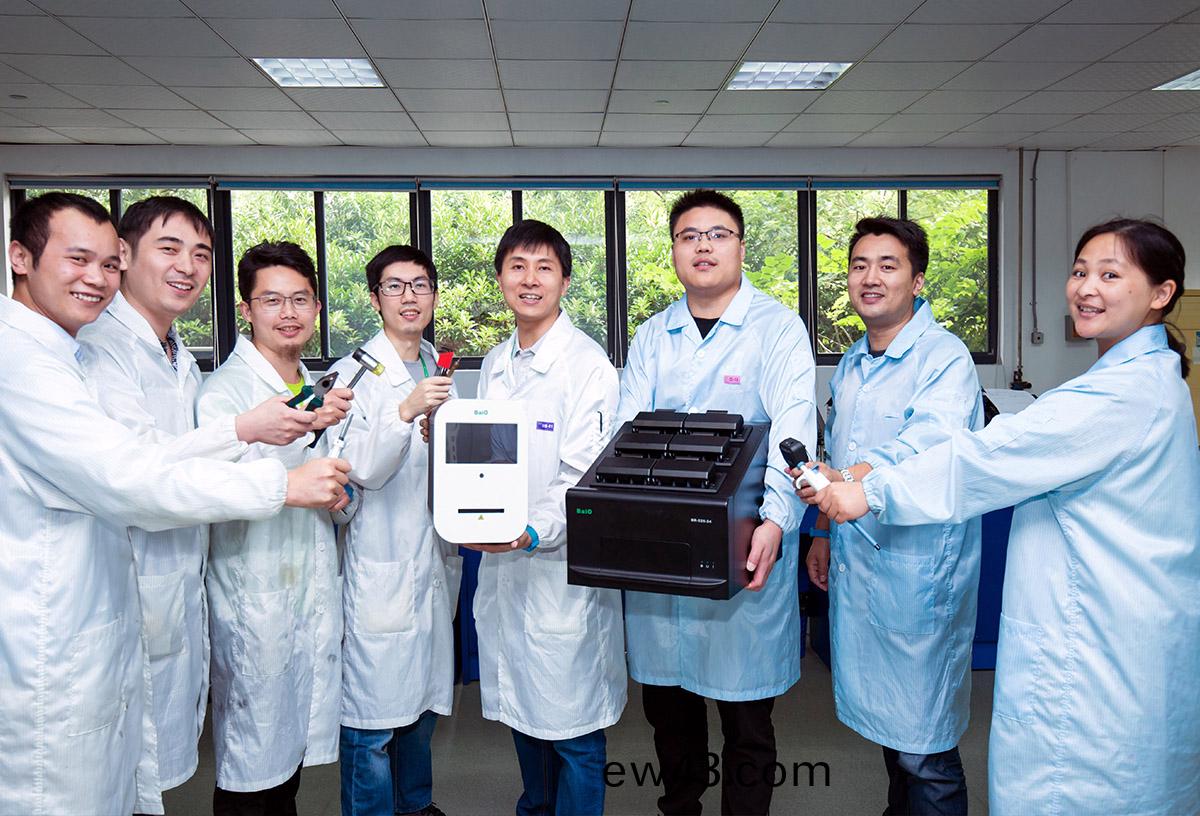 解決(jue)臨牀(chuang)應用中的學術(shu)及技術問題，免(mian)后顧之憂